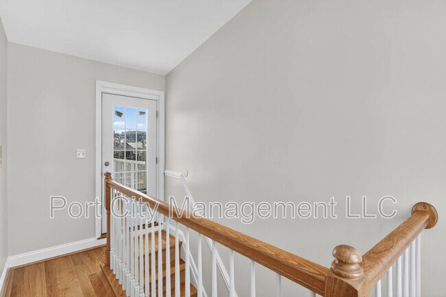 Building Photo - 1125 Race St