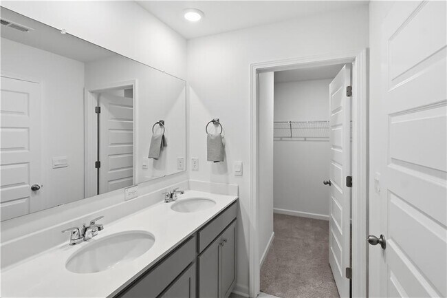 Building Photo - 1312 Lakota