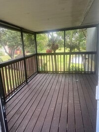 Building Photo - 16 Crossings Cir