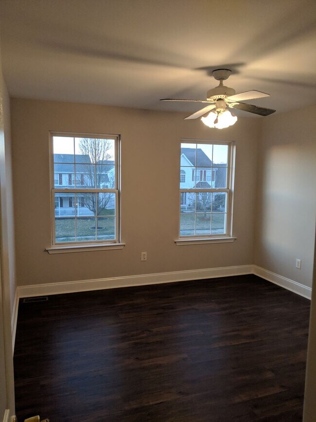 Building Photo - Elegant 5-Bedroom Colonial with Canal View...