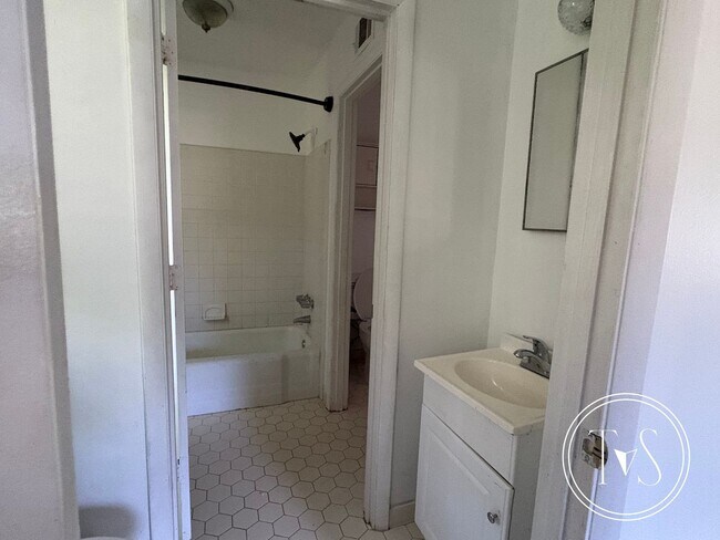 Building Photo - RATE DROP ALERT (was $2000/month) and FALL...