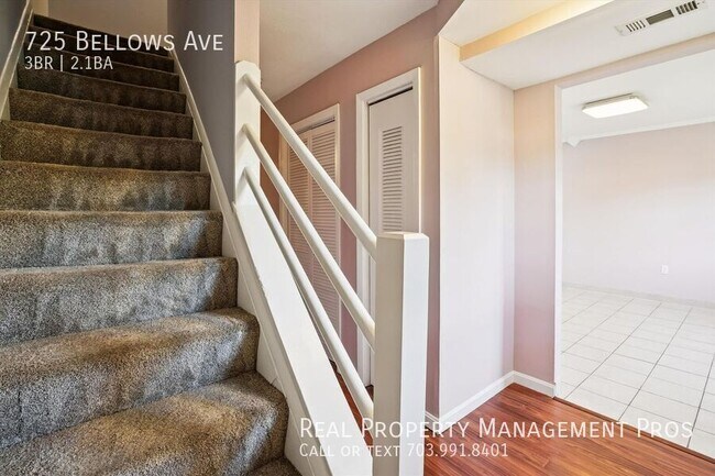 Building Photo - 725 Bellows Ave