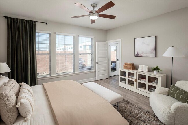 Building Photo - 5300 Berkeley Knl Cir