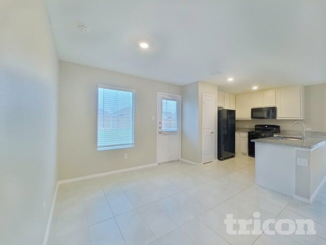 Building Photo - 2504 Bunkerton Dr