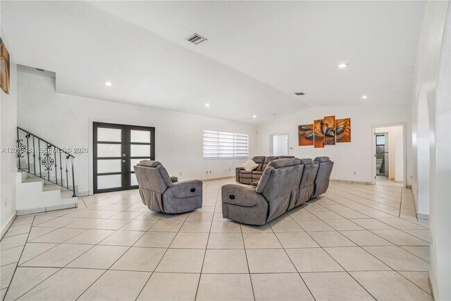Building Photo - 26500 SW 167th Ave