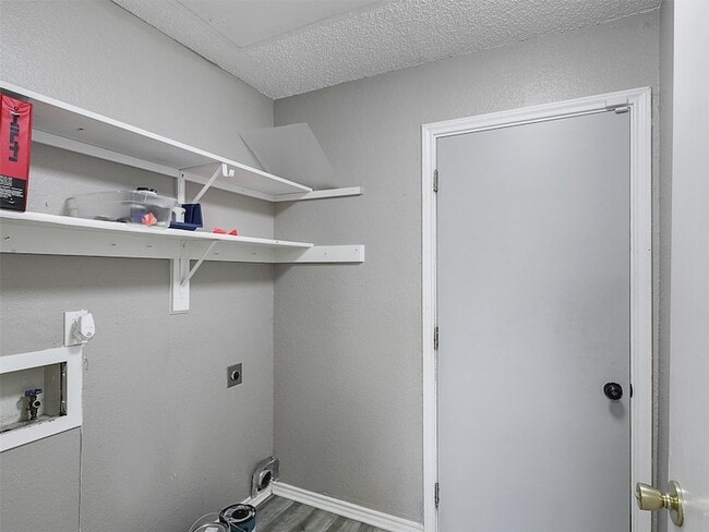 Building Photo - 3109 Devonshire Dr