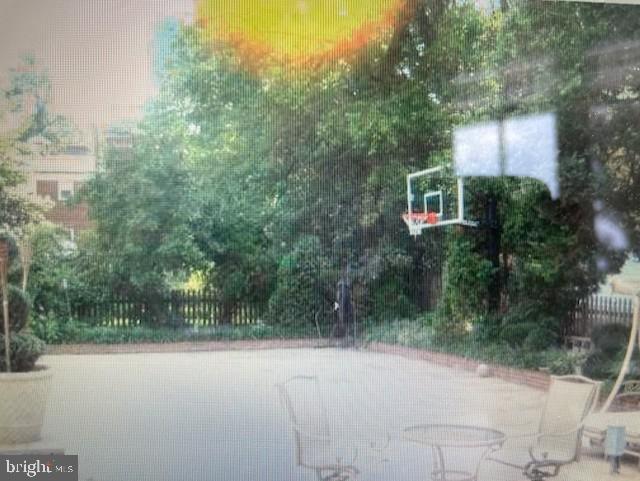 Building Photo - 5301 Goldsboro Rd