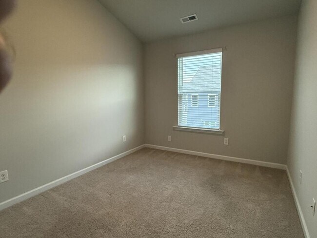 Building Photo - 4613 Wildaire Ln