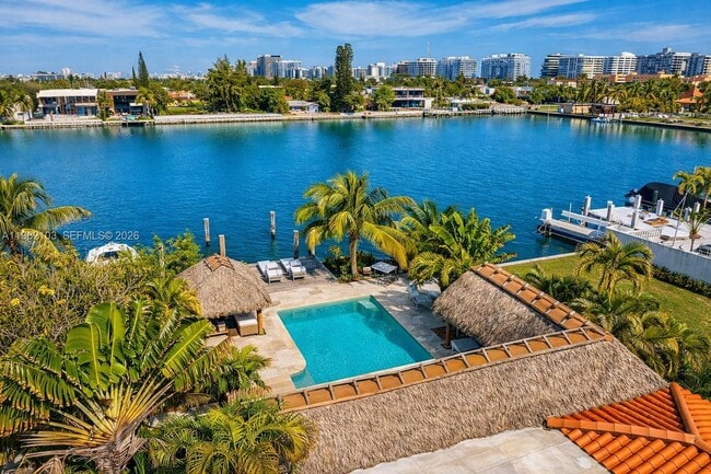 Building Photo - 621 86th St