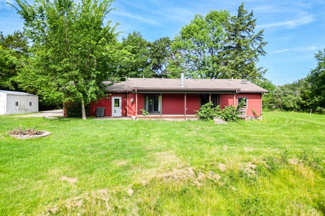 Building Photo - 6050 S Sinclair Rd