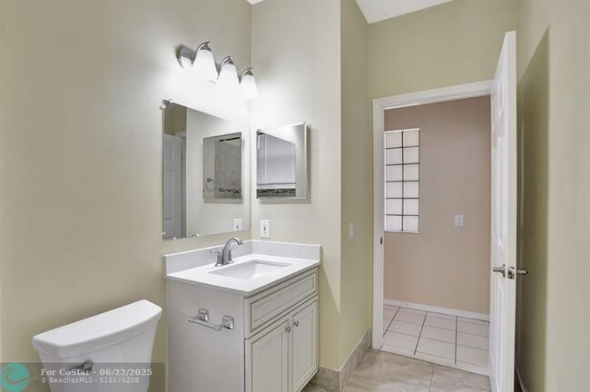 Building Photo - 6455 NW 78th Dr