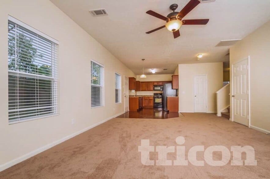 Building Photo - 7343 Autumn Crossing Way