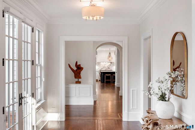 Building Photo - 1421 Oenoke Ridge