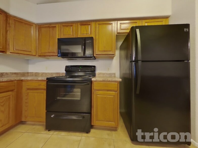 Building Photo - 4340 W Misty Willow Ln