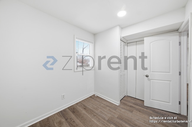 Building Photo - 6189 Landover Cir