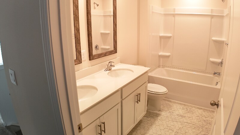 Building Photo - 969 Pineland Dr