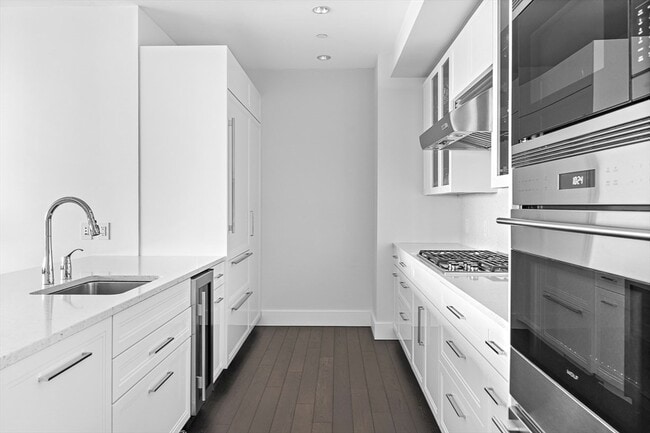 Building Photo - 22 Liberty Drive