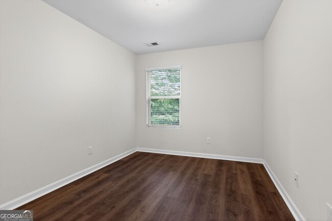 Building Photo - 3122 Meadowstone Ln SW