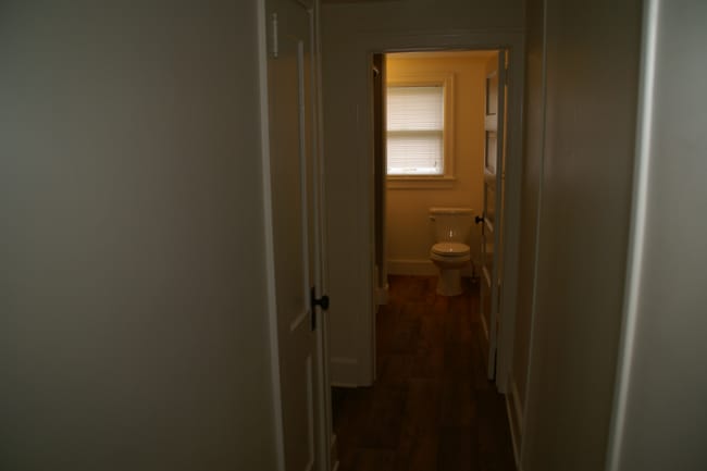 Building Photo - 617 Hepburn St
