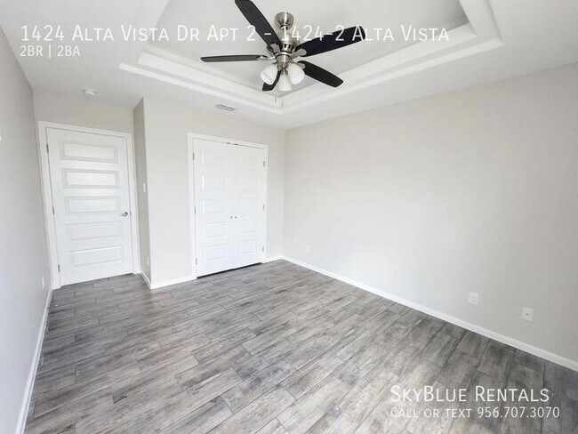 Building Photo - 1424 Alta Vista Dr