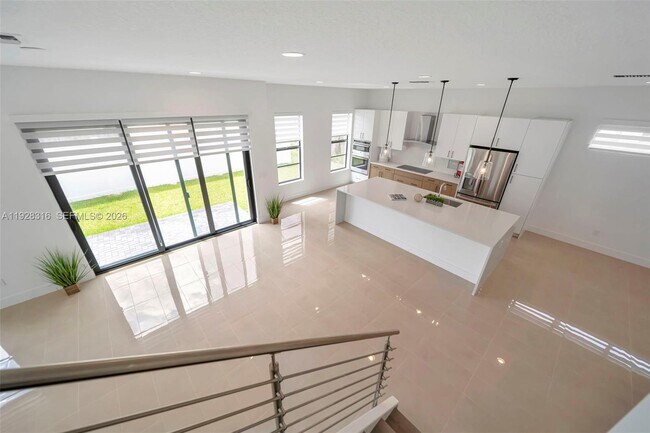 Building Photo - 1454 NW 23rd St