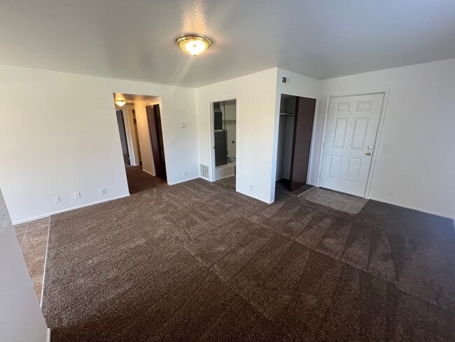 Building Photo - 4689 S Brookwillow Cv