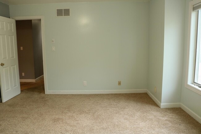 Building Photo - 1621 Santa Ana Ct