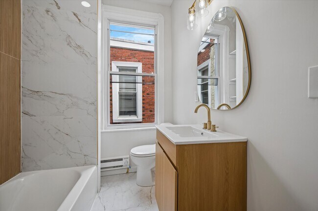 Building Photo - 4946 Aspen St