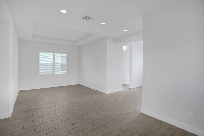 Building Photo - New House for Rent