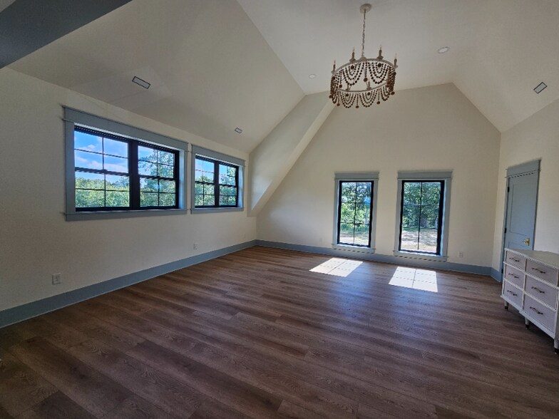 Building Photo - 8510 Coppock Rd