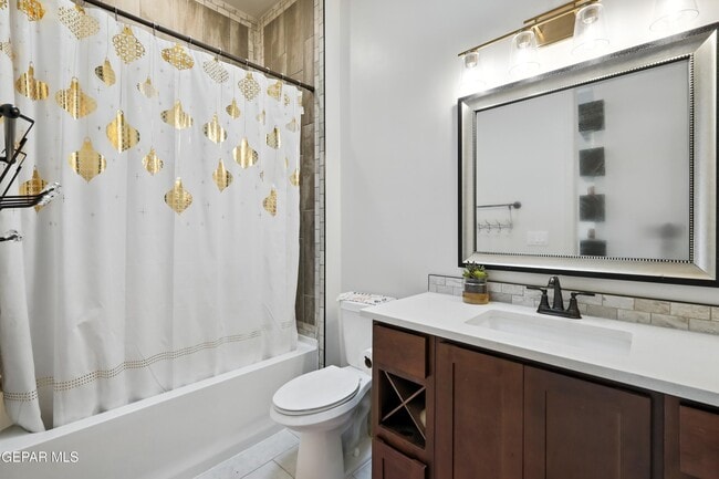 Building Photo - 12249 Biddleston Dr