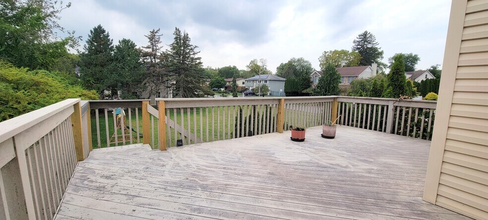 Deck - 164 Little Falls Rd