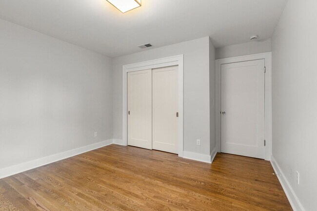 Building Photo - 2715 NE 35th Ave