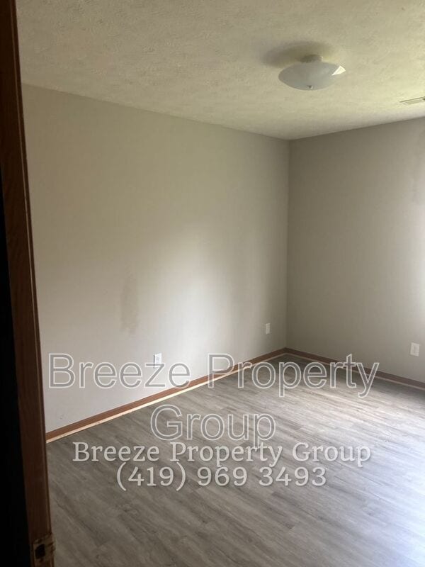 Building Photo - 2983 Megan Cir