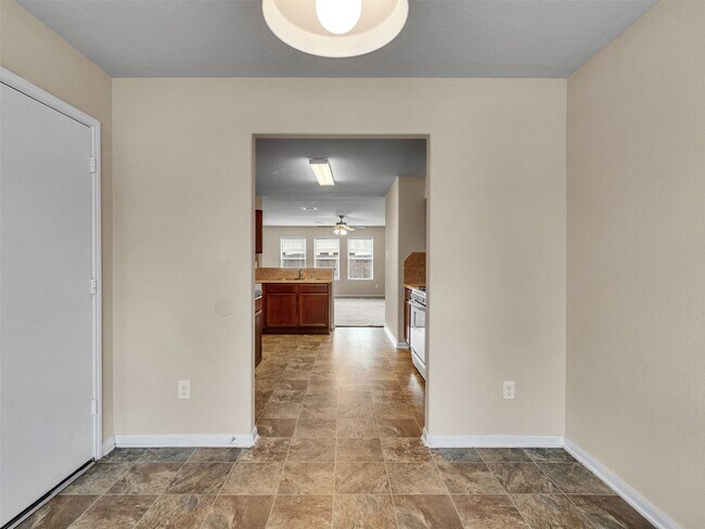 Building Photo - 5018 Blue Spruce Hill St