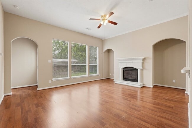 Building Photo - 7910 Masonwood Ln