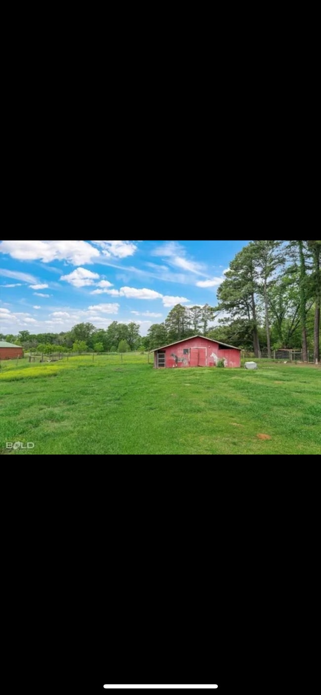 Building Photo - 6893 LA-3