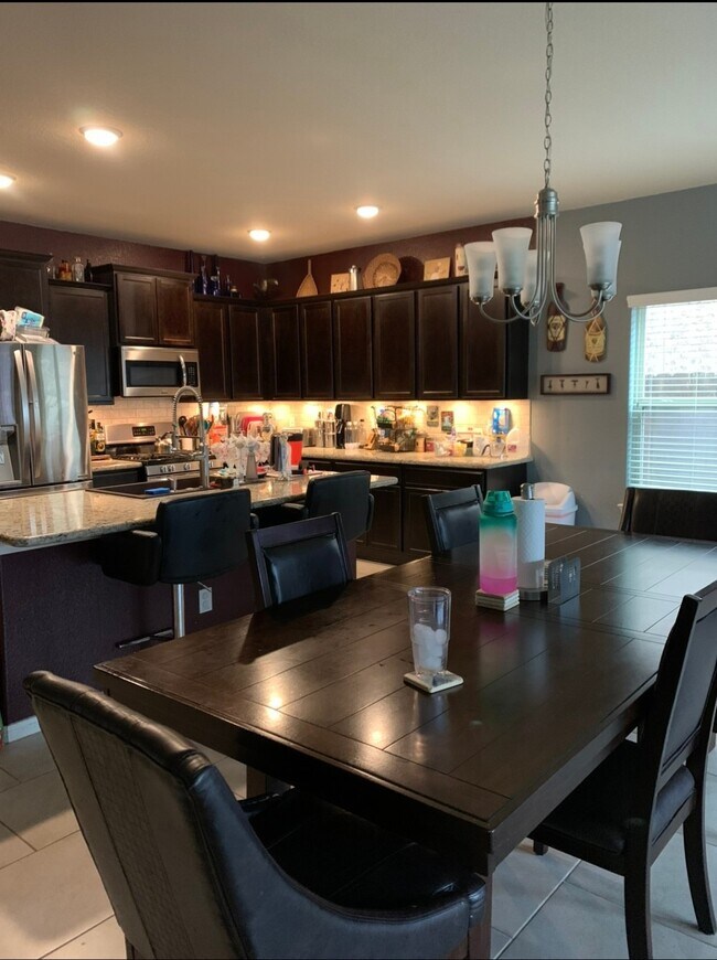 Building Photo - 9427 McDowell Dr