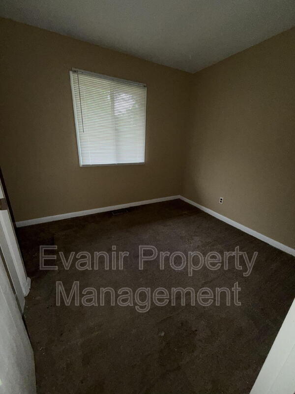 Building Photo - 5176 Rucks Rd