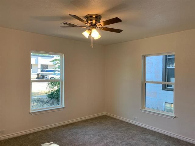 Building Photo - 820 W Crawford St