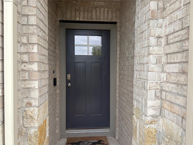 Building Photo - 505 Rainmaker Ln