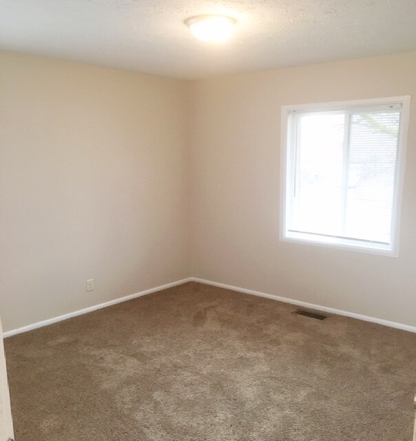 Building Photo - 3433 Maura Ln