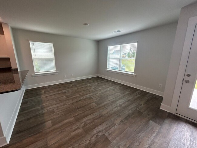 Building Photo - 5784 Harebell Rd