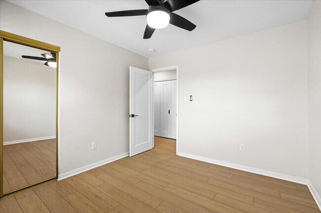 Building Photo - 7375 Freestate Dr