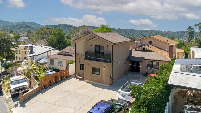 Building Photo - 10787 Las Lunitas Ave