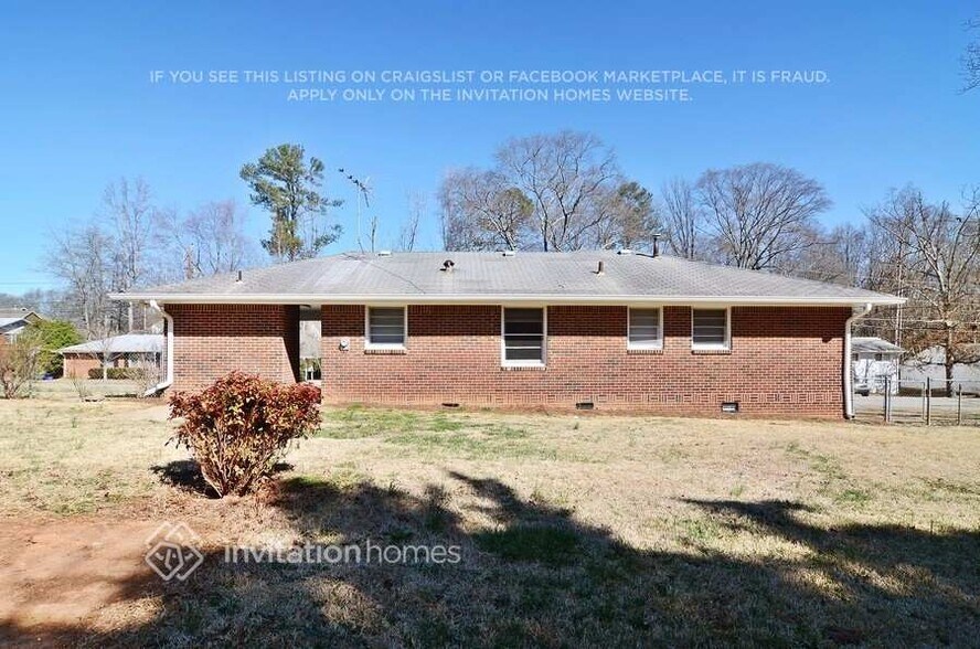 Building Photo - 405 Jefferson Ave