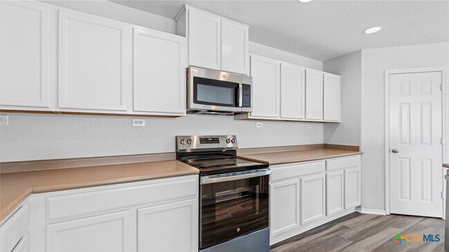 Building Photo - 5700 Ty Lindstrom