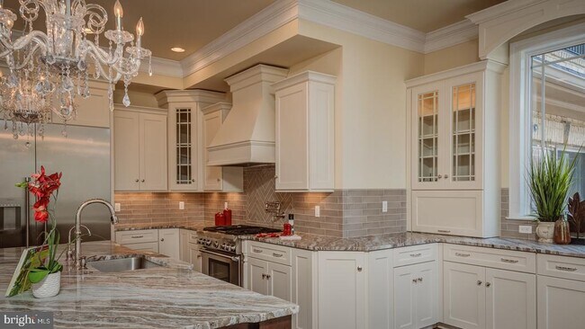 Building Photo - 14000 Baneberry Cir