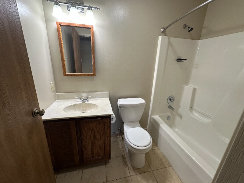 Building Photo - 1 Apollo St