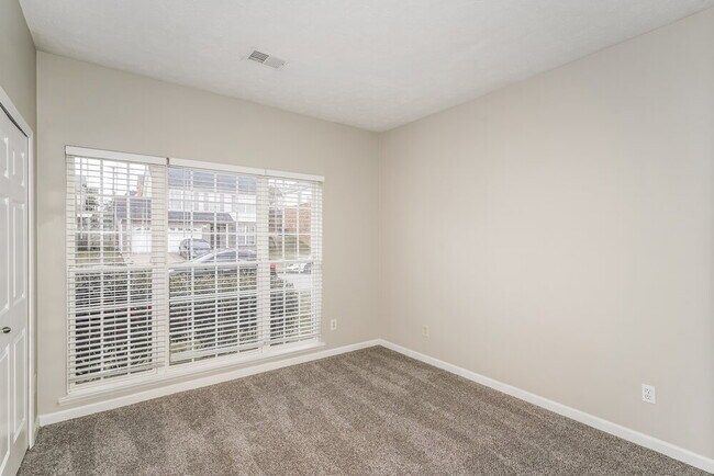 Building Photo - 3153 Skinner Dr